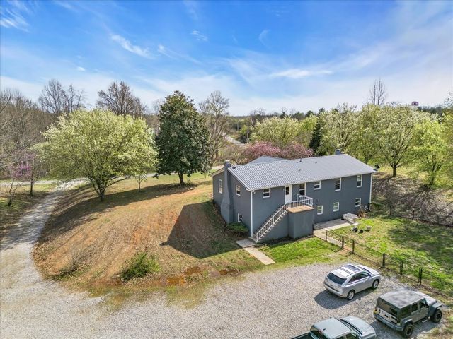 1389 Coconut Ridge Rd, Smithville, TN 37166
