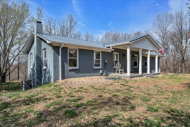 1389 Coconut Ridge Rd, Smithville, TN 37166