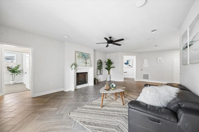 6804 Westview Dr, Unit 2307 Drive 2307, Houston, TX 77055