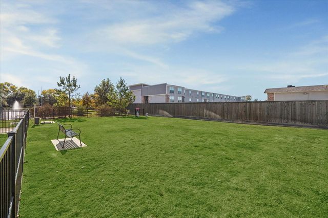 6804 Westview Dr, Unit 2307 Drive 2307, Houston, TX 77055