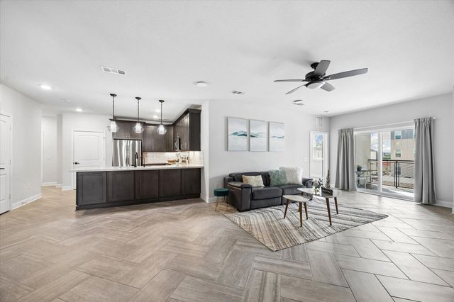 6804 Westview Dr, Unit 2307 Drive 2307, Houston, TX 77055