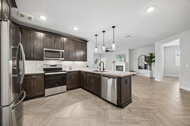 6804 Westview Dr, Unit 2307 Drive 2307, Houston, TX 77055