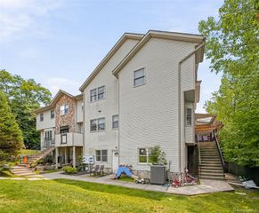 4 Spruill Court, Monsey, NY 10952