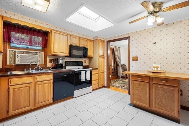 50 Jackson Street, Holden, MA 01522