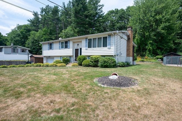 50 Jackson Street, Holden, MA 01522