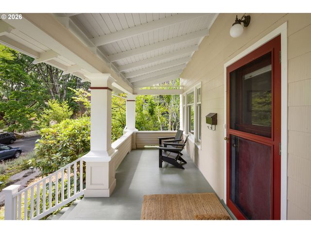 2827 Ne 20TH Ave, Portland, OR 97212