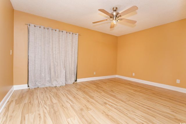 405 Cambridge Cir Apt B4, Murrells Inlet, SC 29576