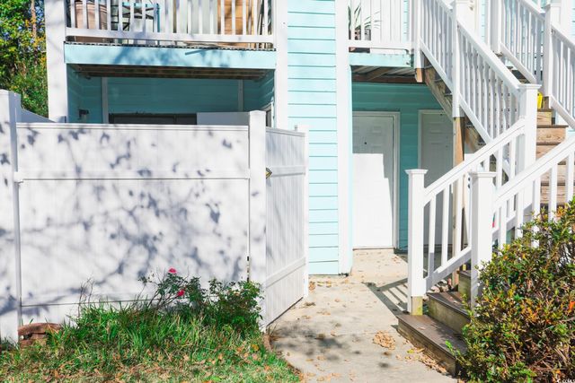 405 Cambridge Cir Apt B4, Murrells Inlet, SC 29576