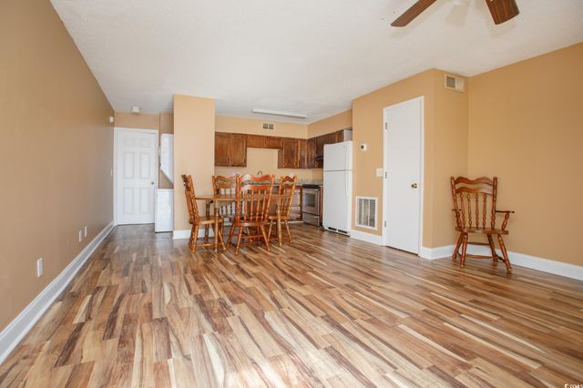 405 Cambridge Cir Apt B4, Murrells Inlet, SC 29576