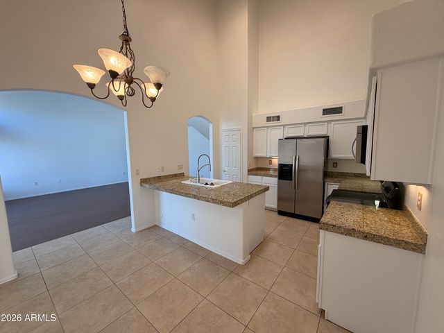 7489 W DENARO Drive, Glendale, AZ 85308