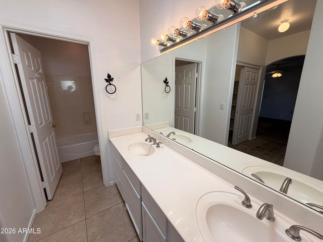 7489 W DENARO Drive, Glendale, AZ 85308