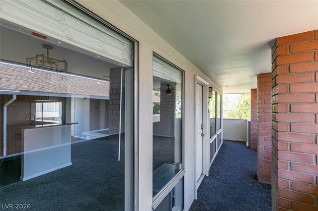 714 Oakmont Avenue 1104, Las Vegas, NV 89109