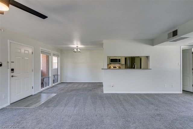 714 Oakmont Avenue 1104, Las Vegas, NV 89109
