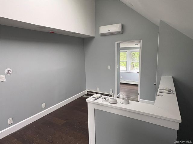 100 Merrick Road, Amityville, NY 11701