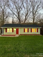 715 Creekridge Drive, Monroe, NC 28110