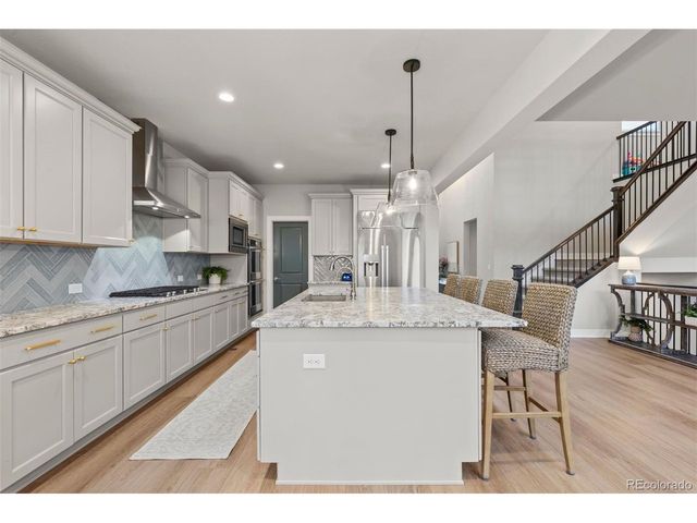 5821 Tesoro Pt, Parker, CO 80134