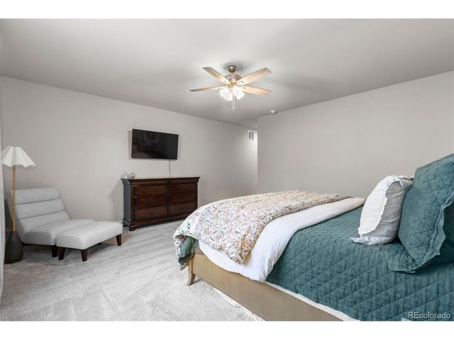 5821 Tesoro Pt, Parker, CO 80134