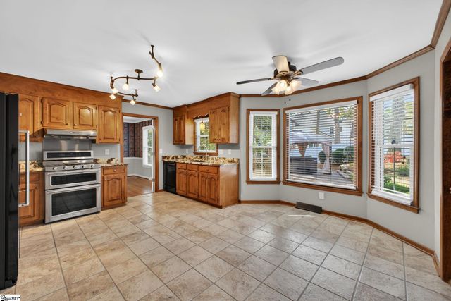 406 Deepwood Drive, Greer, SC 29651