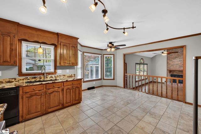406 Deepwood Drive, Greer, SC 29651