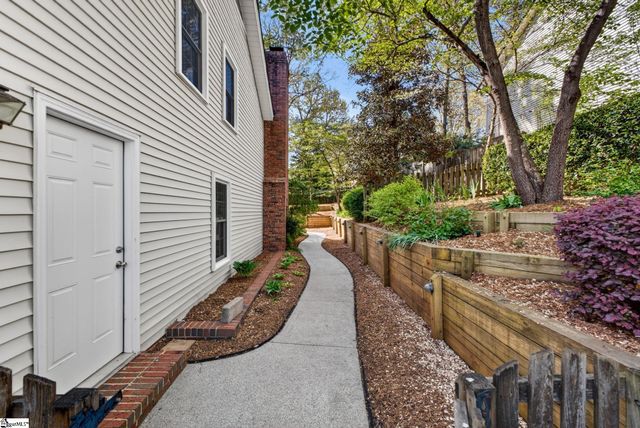 406 Deepwood Drive, Greer, SC 29651