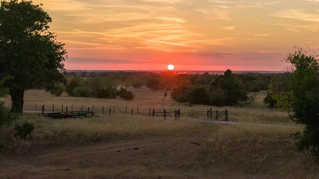 T-5 Providence Road, Calvert, TX 77837