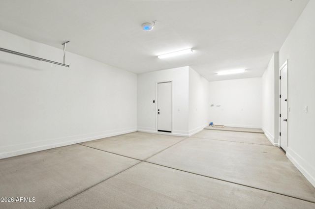 2351 E AQUARIUS Place, Chandler, AZ 85249