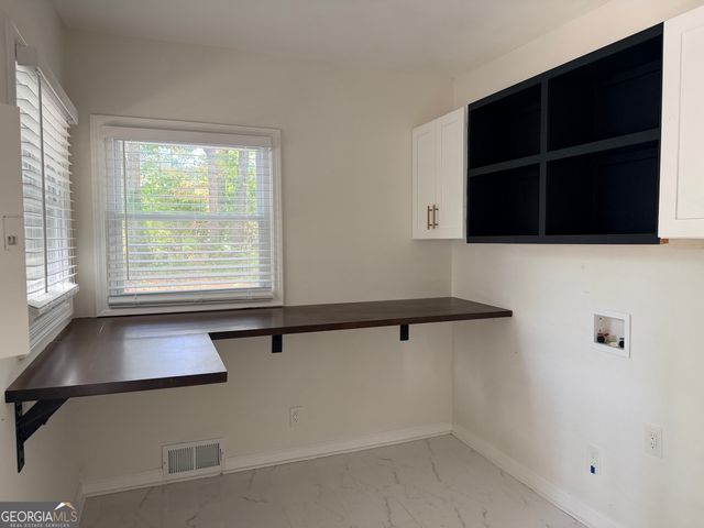 2340 Highview Road SW, Atlanta, GA 30311