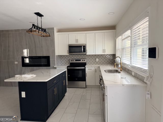 2340 Highview Road SW, Atlanta, GA 30311