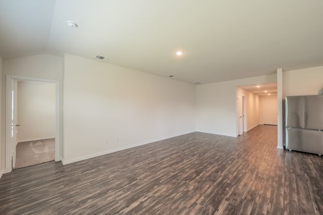 433 Rose Avenue, Cleburne, TX 76033