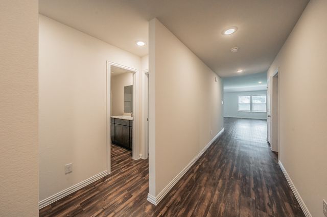 433 Rose Avenue, Cleburne, TX 76033