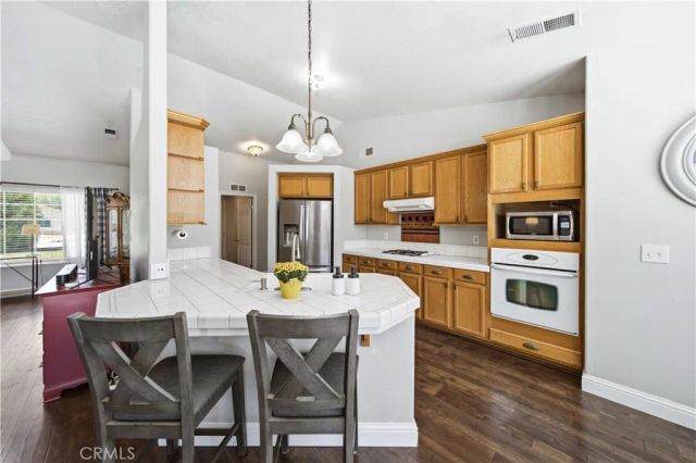 29960 Caddy Lane, Tehachapi, CA 93561