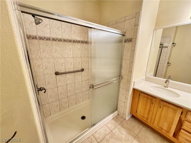 4900 Black Bear Road 204, Las Vegas, NV 89149