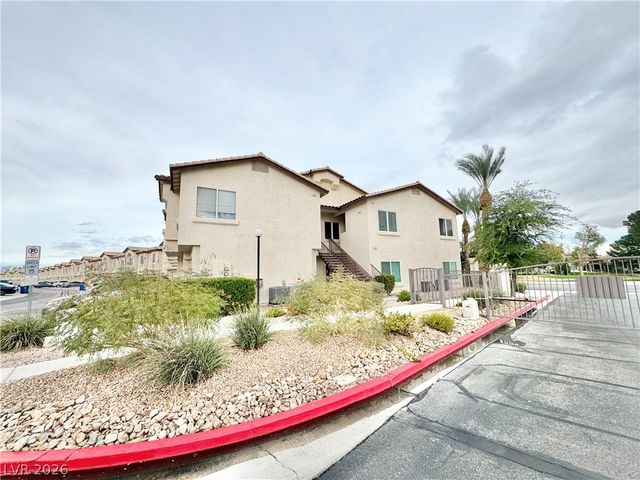 4900 Black Bear Road 204, Las Vegas, NV 89149