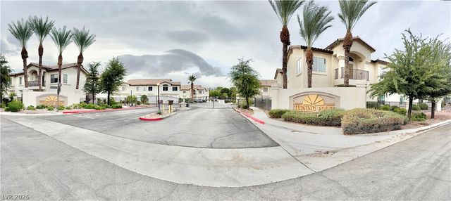 4900 Black Bear Road 204, Las Vegas, NV 89149