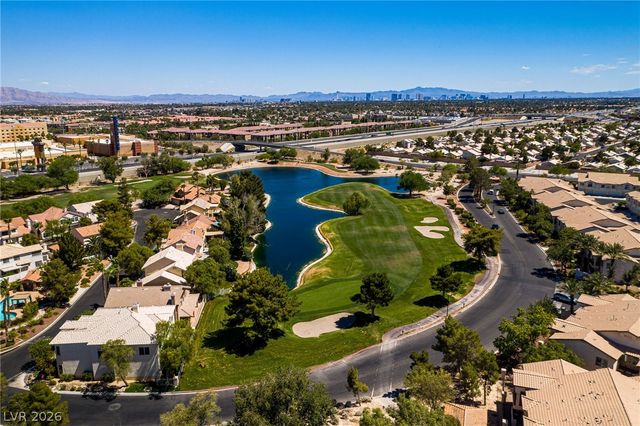 4900 Black Bear Road 204, Las Vegas, NV 89149
