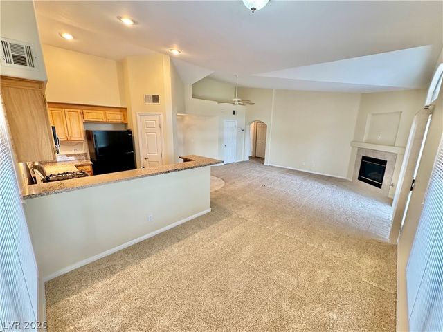 4900 Black Bear Road 204, Las Vegas, NV 89149