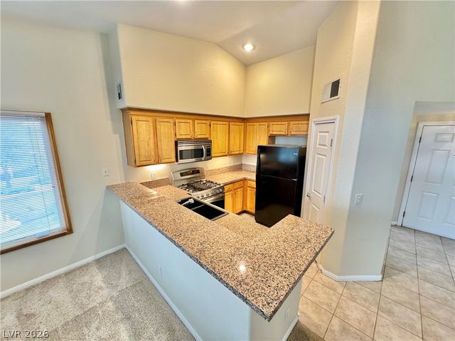 4900 Black Bear Road 204, Las Vegas, NV 89149