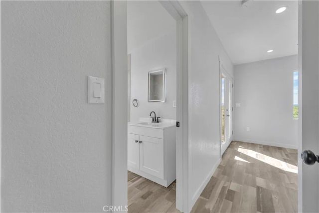 49040 70th West, Lancaster, CA 93536