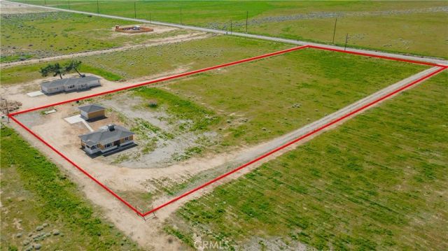 49040 70th West, Lancaster, CA 93536