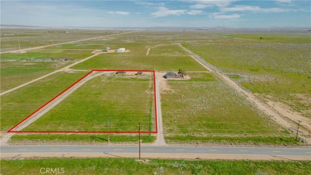 49040 70th West, Lancaster, CA 93536