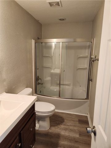 413 S 13th St, Aransas Pass, TX 78336