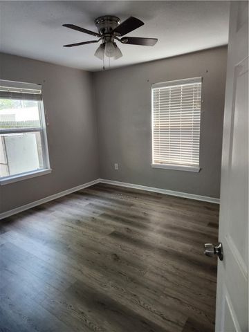 413 S 13th St, Aransas Pass, TX 78336