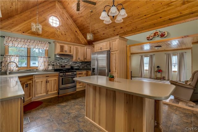 29721 Burnup Road, Rutland, NY 13612