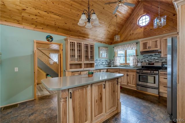 29721 Burnup Road, Rutland, NY 13612