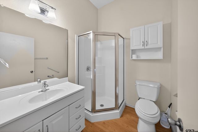 16209 Live Oak Street, Tyler, TX 75707