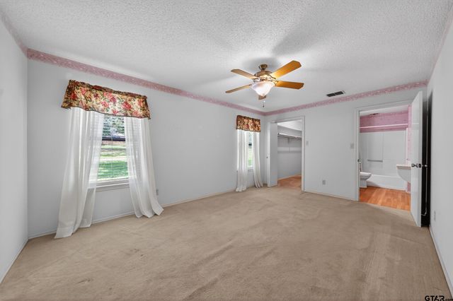 16209 Live Oak Street, Tyler, TX 75707