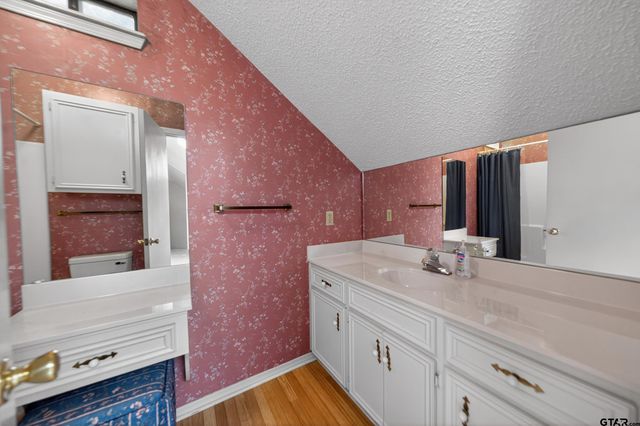 16209 Live Oak Street, Tyler, TX 75707