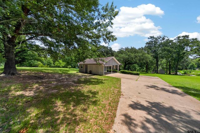 16209 Live Oak Street, Tyler, TX 75707