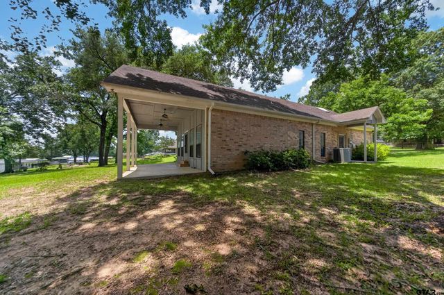 16209 Live Oak Street, Tyler, TX 75707