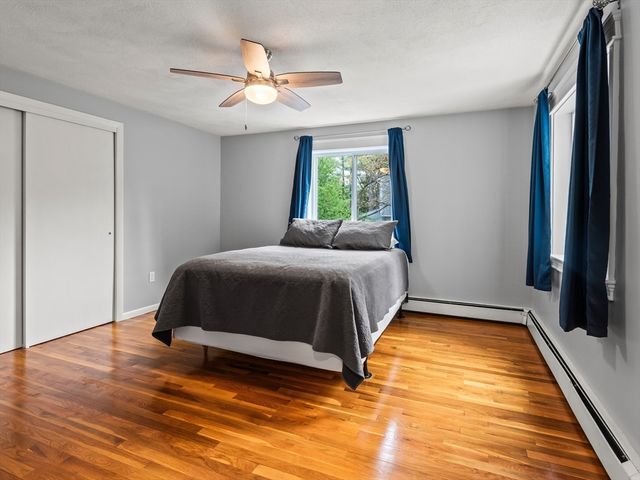 65 Briarcliff Ln, Holliston, MA 01746